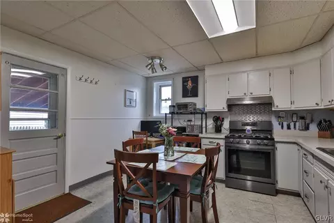 33 E Goepp St, Bethlehem, PA 18018 photo 23