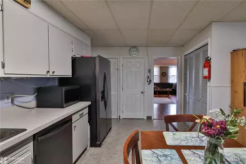 33 E Goepp St, Bethlehem, PA 18018 photo 24