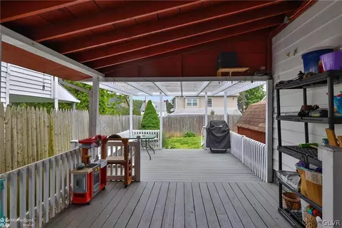 33 E Goepp St, Bethlehem, PA 18018 photo 5