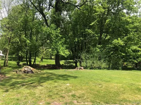 1534 Heller Ave, Salisbury Twp, PA 18015