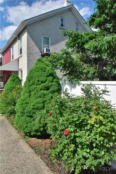 813 5th St, Fullerton, PA 18052 photo 1