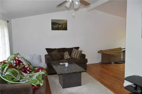 257 Pipher Rd, Bushkill, PA 18324 photo 6