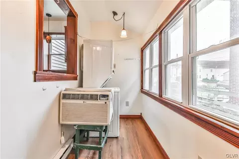357 9th St, Northampton, PA 18067 photo 10