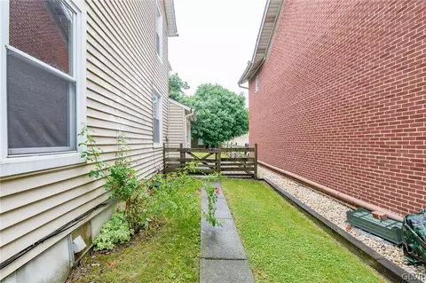 357 9th St, Northampton, PA 18067 photo 25
