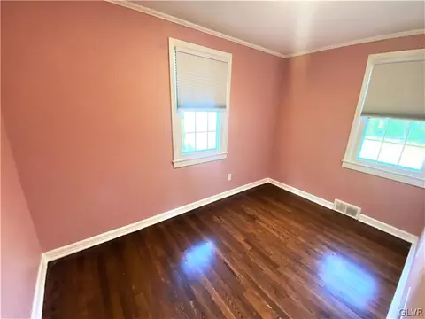826 Maple Rd, Hellertown, PA 18055 photo 17