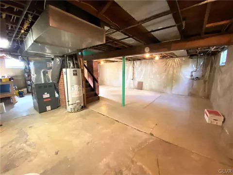 826 Maple Rd, Hellertown, PA 18055 photo 22
