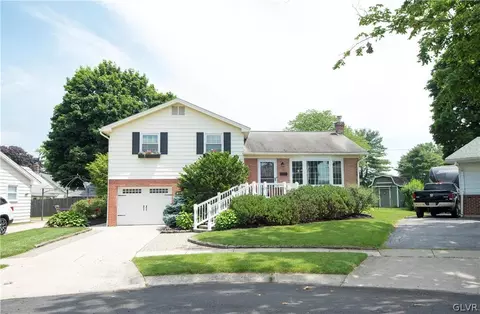 139 Beech Cir, Hellertown, PA 18055 photo 42