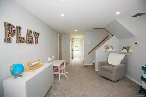 139 Beech Cir, Hellertown, PA 18055 photo 27