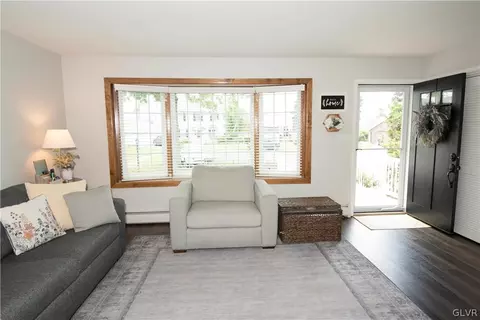 139 Beech Cir, Hellertown, PA 18055 photo 8