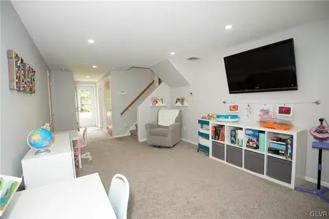 139 Beech Cir, Hellertown, PA 18055 photo 28