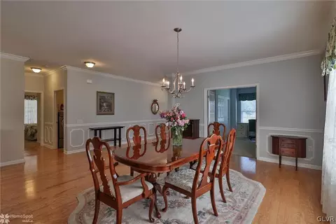 1067 Declaration Dr, Bethlehem, PA 18017 photo 8