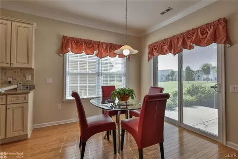 1067 Declaration Dr, Bethlehem, PA 18017 photo 20