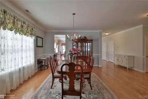 1067 Declaration Dr, Bethlehem, PA 18017 photo 9