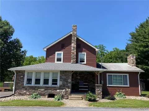 669 S Summit Rd, Bath, PA 18014 photo 2