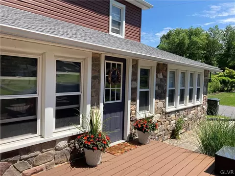 669 S Summit Rd, Bath, PA 18014 photo 7