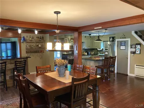 669 S Summit Rd, Bath, PA 18014 photo 14