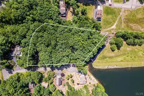 145 N Inca Dr, Schuylkill, PA 18202