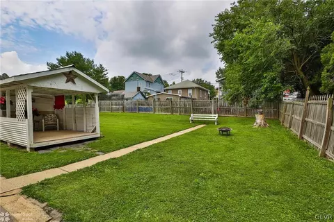 517 Elm St, Bath, PA 18014 photo 35