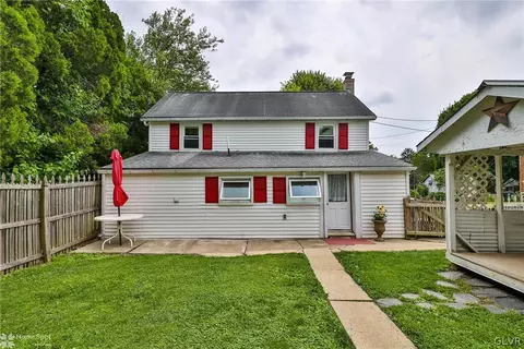 517 Elm St, Bath, PA 18014 photo 31