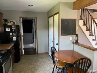 329 E 3rd St, Wind Gap, PA 18091 photo 7