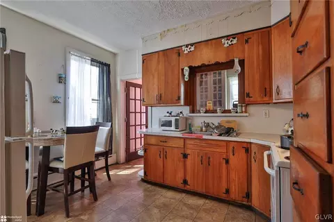 815 E 5th St, Bethlehem, PA 18015 photo 15