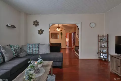 815 E 5th St, Bethlehem, PA 18015 photo 7