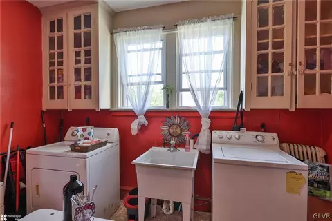 815 E 5th St, Bethlehem, PA 18015 photo 25