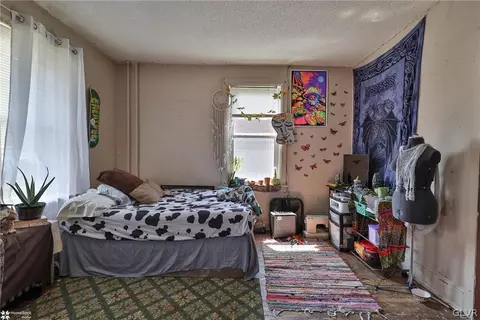 815 E 5th St, Bethlehem, PA 18015 photo 38