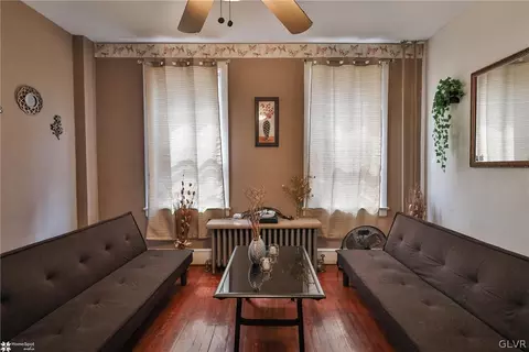 815 E 5th St, Bethlehem, PA 18015 photo 12