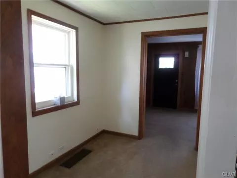 446 Maple St, Bethlehem, PA 18018 photo 7