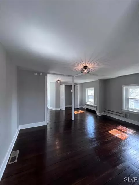 422 E Laurel St, Bethlehem, PA 18018 photo 26