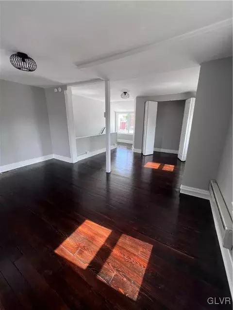 422 E Laurel St, Bethlehem, PA 18018 photo 23