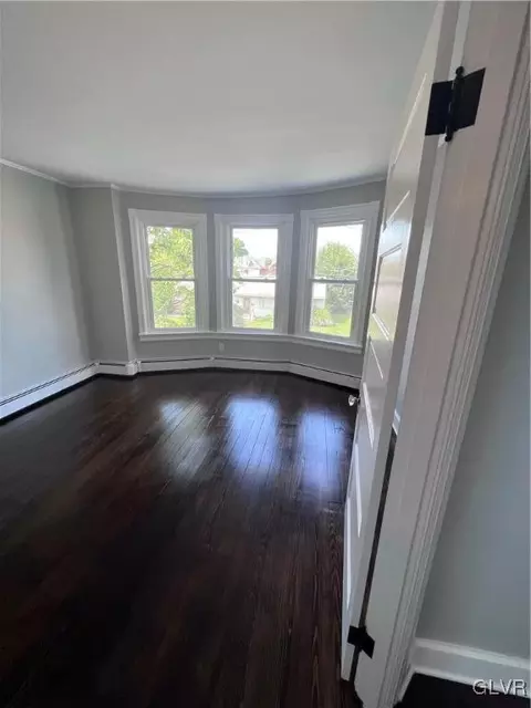 422 E Laurel St, Bethlehem, PA 18018 photo 19