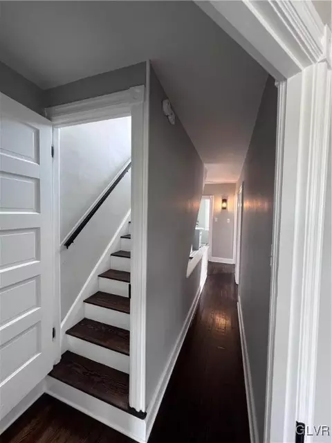 422 E Laurel St, Bethlehem, PA 18018 photo 21
