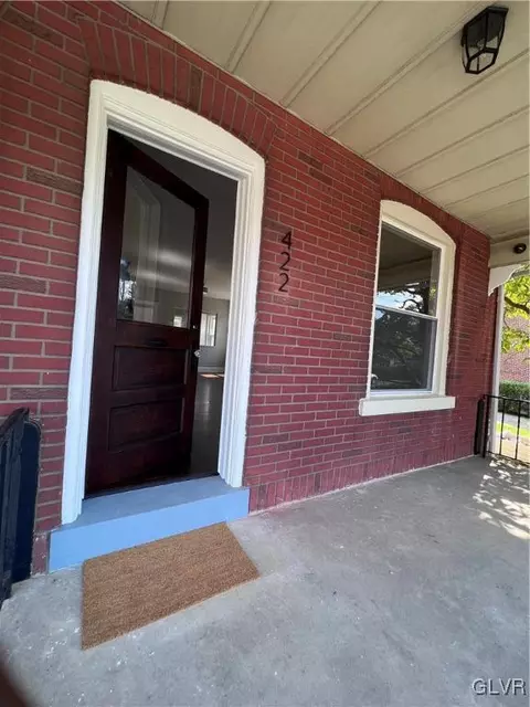 422 E Laurel St, Bethlehem, PA 18018 photo 4