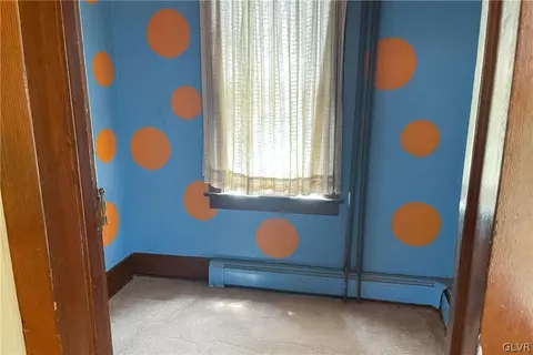 106 E Northampton St, Bath, PA 18014 photo 12