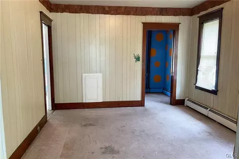 106 E Northampton St, Bath, PA 18014 photo 13