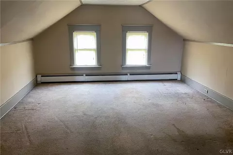 106 E Northampton St, Bath, PA 18014 photo 16