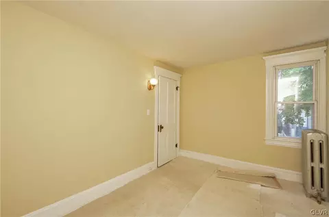 308 E Broad St, Hazleton, PA 18201 photo 6