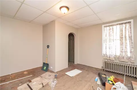308 E Broad St, Hazleton, PA 18201 photo 12