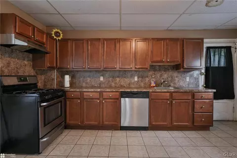 728 Evans St, Bethlehem, PA 18015 photo 12
