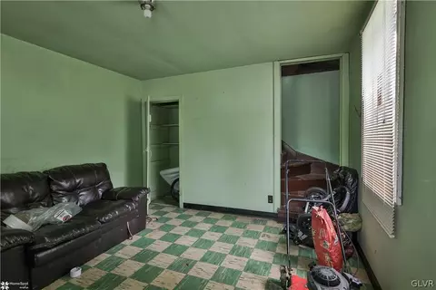 728 Evans St, Bethlehem, PA 18015 photo 40