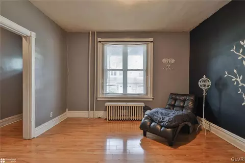 728 Evans St, Bethlehem, PA 18015 photo 6
