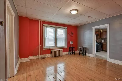 728 Evans St, Bethlehem, PA 18015 photo 9