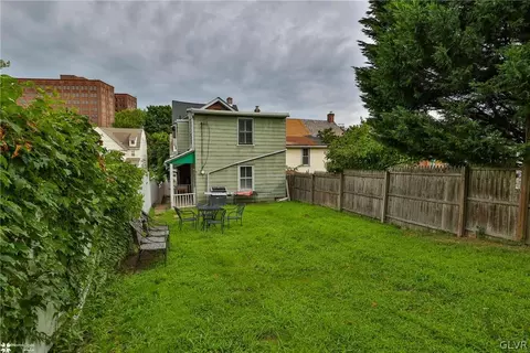 728 Evans St, Bethlehem, PA 18015 photo 48