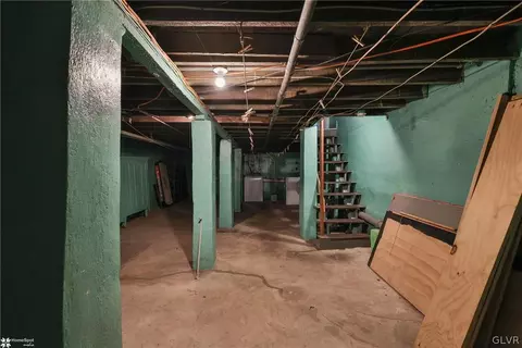 728 Evans St, Bethlehem, PA 18015 photo 30