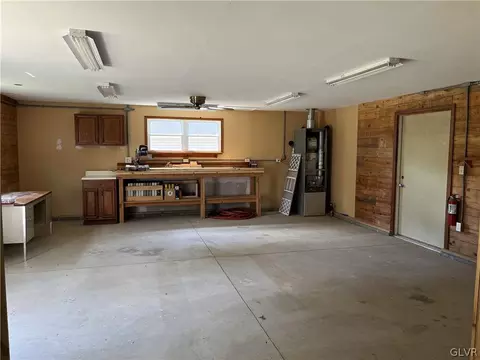 662 E Macada Rd, Bethlehem, PA 18017 photo 17