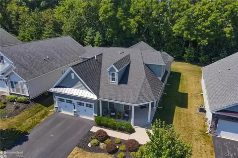 1065 Resolution Dr, Bethlehem, PA 18017 photo 42