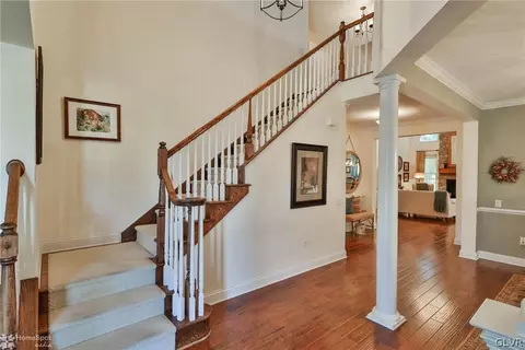1065 Resolution Dr, Bethlehem, PA 18017 photo 5