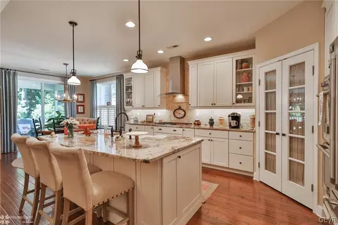 1065 Resolution Dr, Bethlehem, PA 18017 photo 25